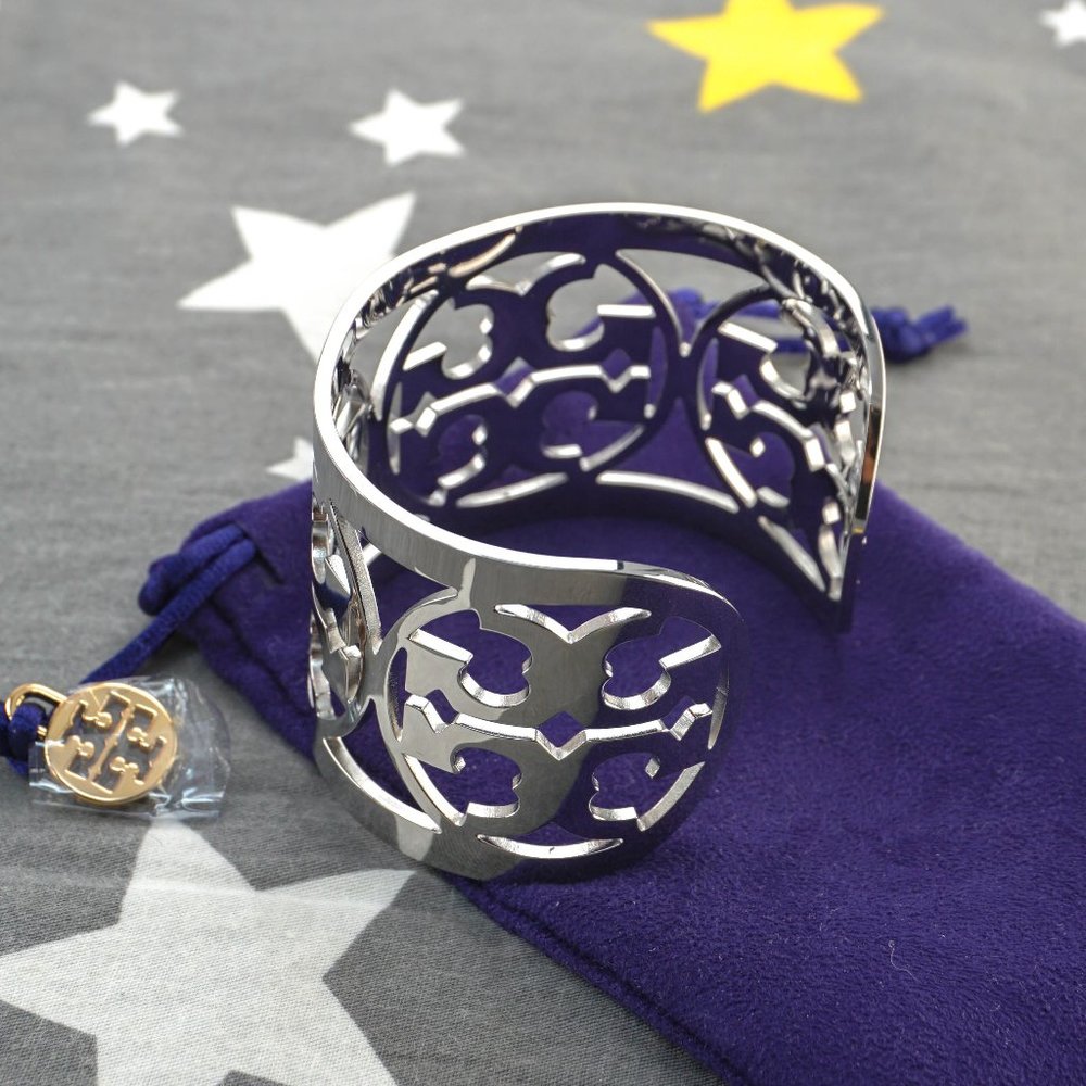 Tory Burch Reva Cut Out Logo Cuff Bracelet in Silver (Brand New with Dust Bag) - Picture 4 of 7
